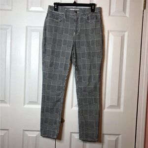 Lands' End High Rise Slim Pant Houndstooth
Velvety Soft Corduroys Size 8